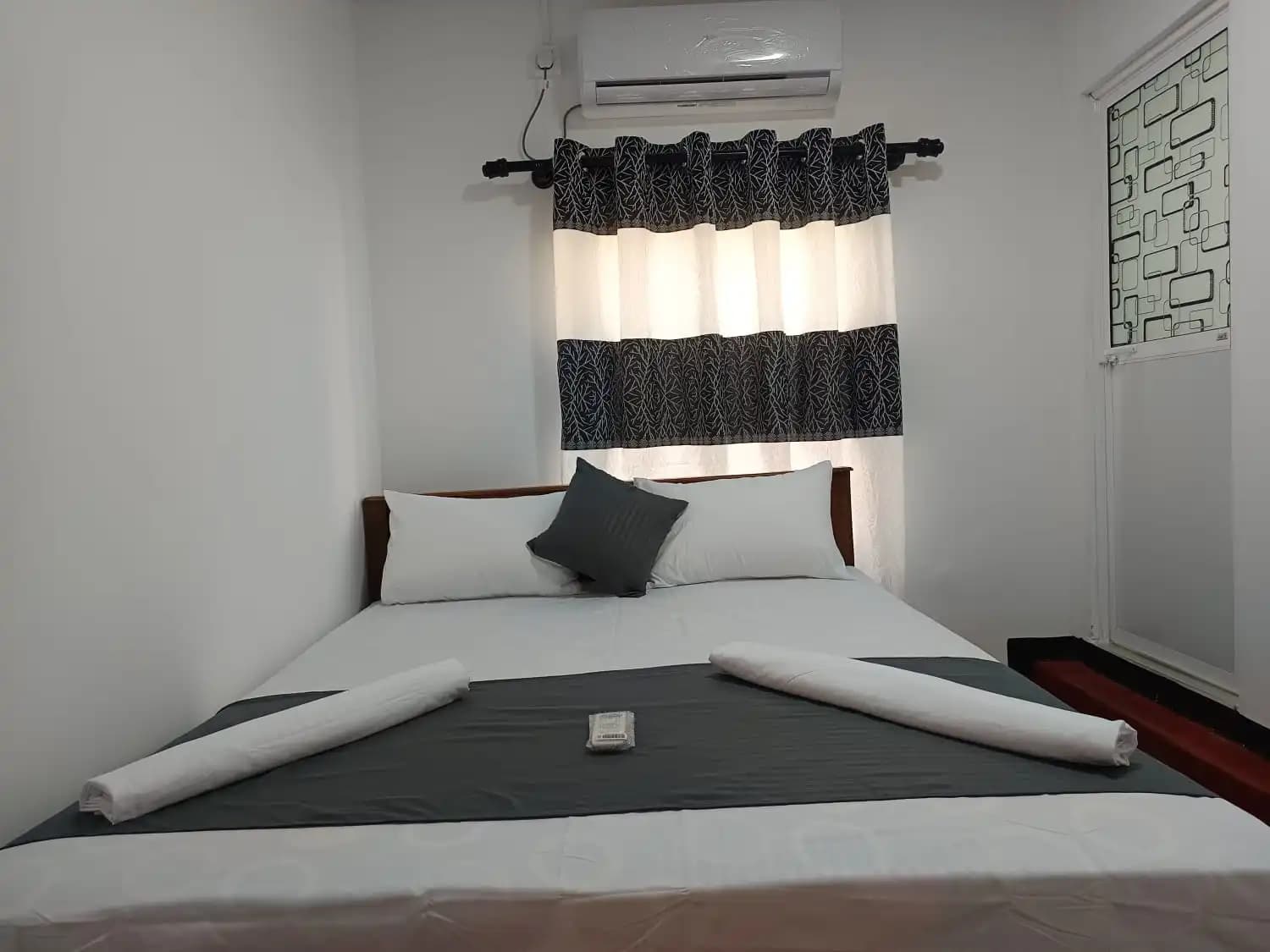 Cozy Private Room at Diving Nest Trincomalee